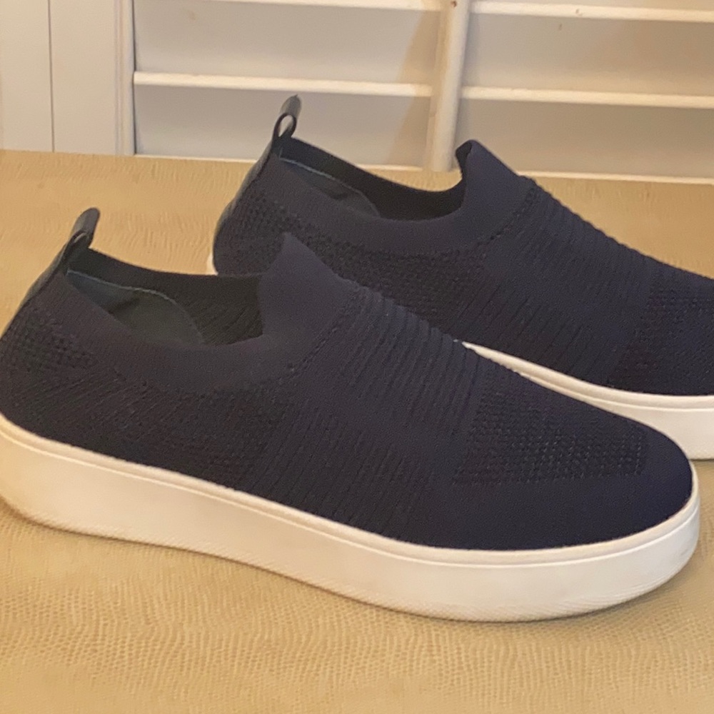Steve Madden Navy Blue Slip On